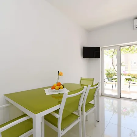 22 Апартаменти