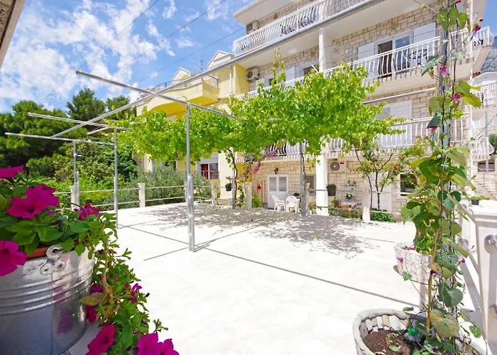 22 Apartment Makarska